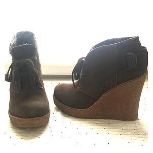 Size 7, Rock and Candy, Wedge brown booties